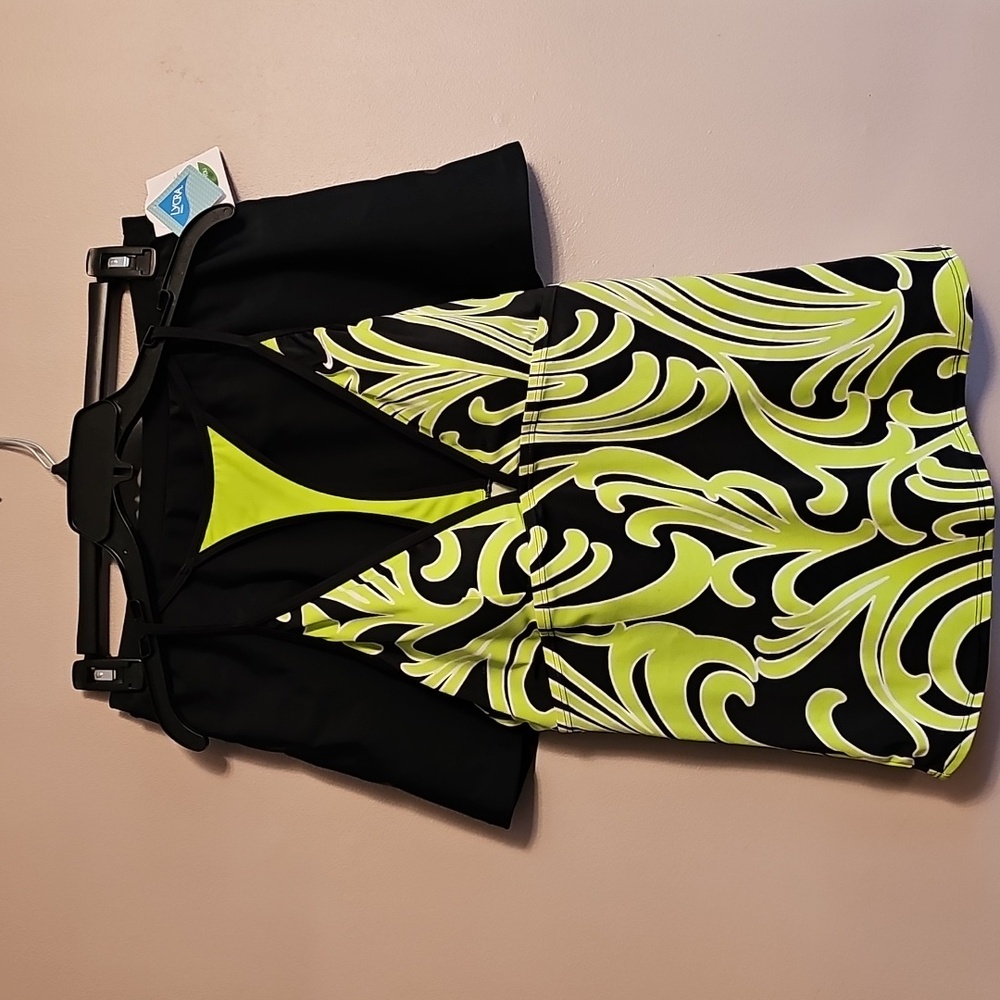 Nike Yellow and Green Swim Top Size 16 And Kohls Swim Skirt